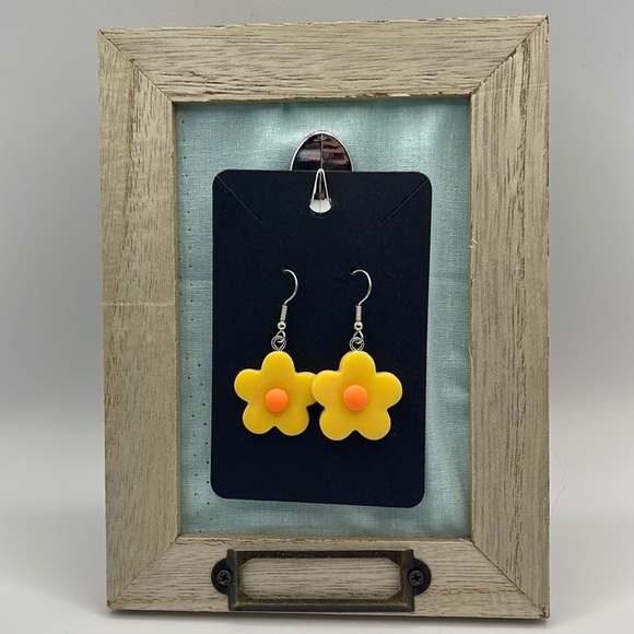 3 For $20 Cute Yellow Flower Drop Earrings - Retro Dangle Style  “You Pick 3” - Picture 1 of 7